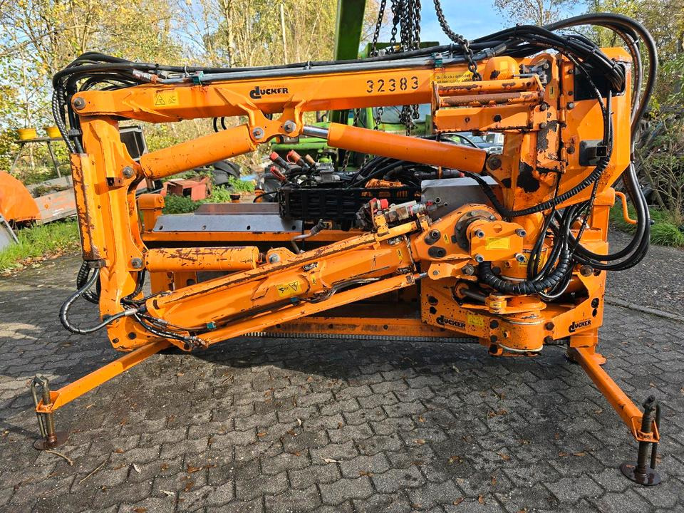 Dücker DUA 800 für Fendt Deutz Böschungsmäher Böschungsmulcher Traktor Bankettmäher 800 600 Mulag Una MHU - Izlices pļaujmašīna: foto 4 Dücker DUA 800 für Fendt Deutz Böschungsmäher Böschungsmulcher Traktor Bankettmäher 800 600 Mulag Una MHU - Izlices pļaujmašīna: foto 4