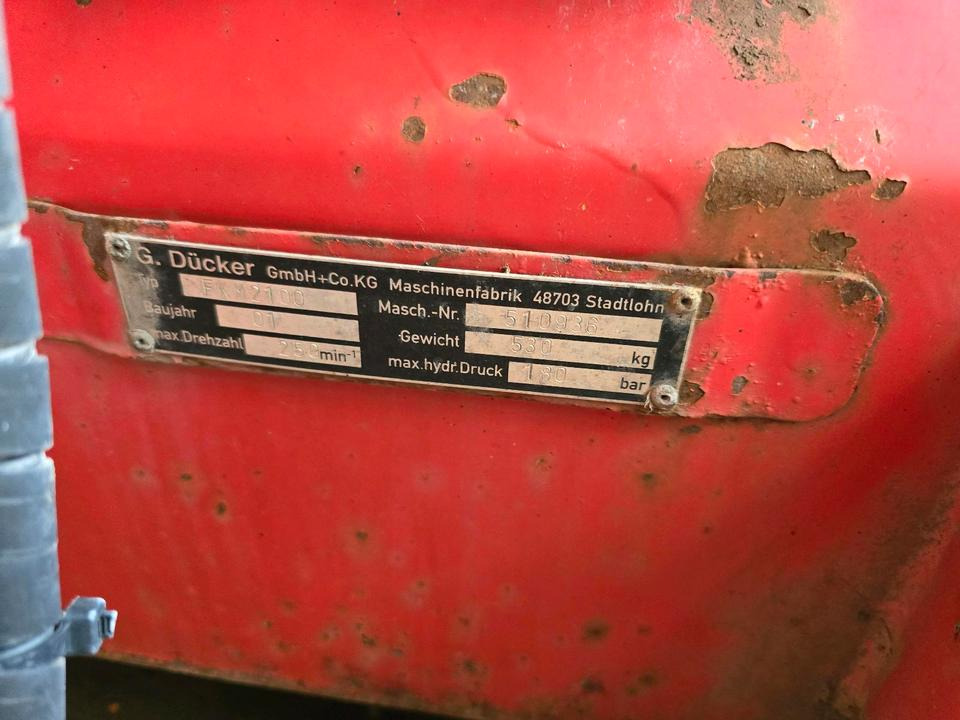 Birste Dücker FKM 210 Kehrmaschine Straßenkehrmaschine Kehrbesen für Unimog 405 424 U 300 400 500 318 423 427 429 430 530 535 527: foto 11