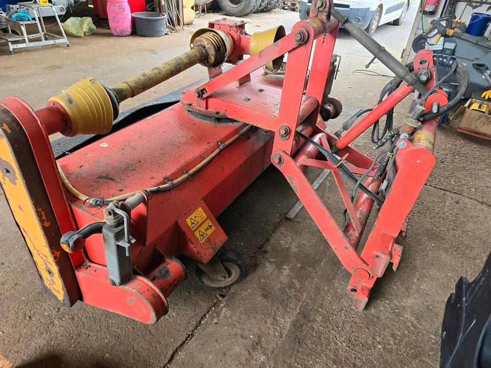 Birste Dücker FKM 210 Kehrmaschine Straßenkehrmaschine Kehrbesen für Unimog 405 424 U 300 400 500 318 423 427 429 430 530 535 527: foto 8
