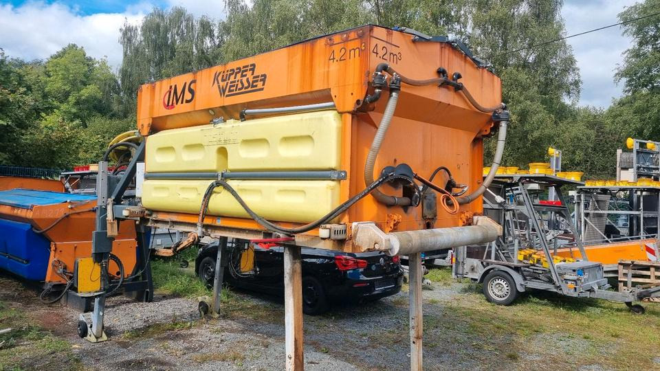 IMS Solestreuer Salzstreuer 5m3 V-Pad Salzsilo Winterdienst LKW Sole Sprühanlage IMSSN Küpper Weisser Schmidt - Sāls un smilts kaisītājs: foto 4 IMS Solestreuer Salzstreuer 5m3 V-Pad Salzsilo Winterdienst LKW Sole Sprühanlage IMSSN Küpper Weisser Schmidt - Sāls un smilts kaisītājs: foto 4