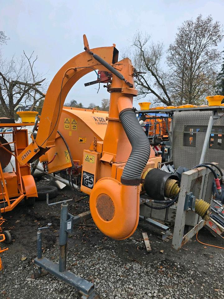 Jensen A328 Holhäcksler Holzhacker Holzschreder passend für Unimog 405 U 300 400 500 527 530 523 - Šķeldotājs: foto 1 Jensen A328 Holhäcksler Holzhacker Holzschreder passend für Unimog 405 U 300 400 500 527 530 523 - Šķeldotājs: foto 1