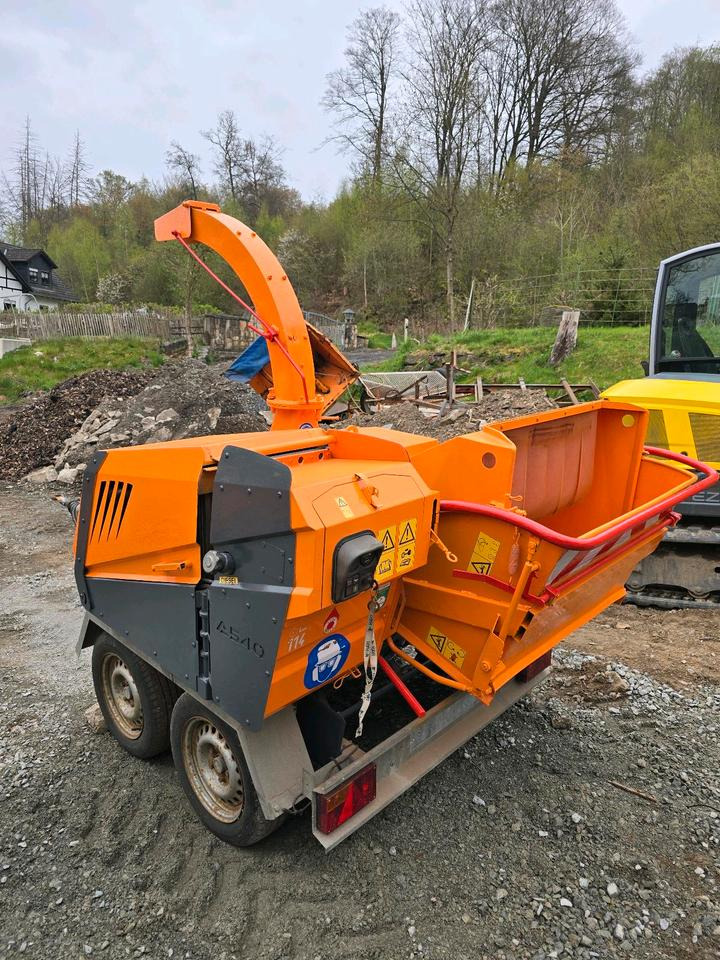 Jensen A540 Holzhacker Holzhäcksler Häcksler Holzhackschnitzler Tünnißen Stocks Dücker Kubot Motor - Šķeldotājs: foto 3 Jensen A540 Holzhacker Holzhäcksler Häcksler Holzhackschnitzler Tünnißen Stocks Dücker Kubot Motor - Šķeldotājs: foto 3