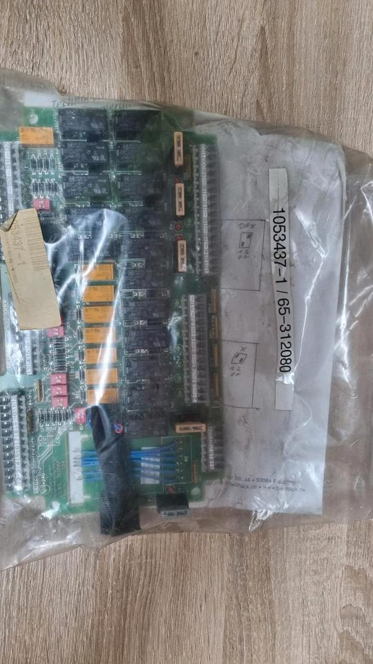 Platine Beilhack Seitenschneepflug 1053437-1 / 65-312080 Steuerplatine Steuerung - Elektrosistēma - Komunālā/ Specializētā tehnika: foto 3 Platine Beilhack Seitenschneepflug 1053437-1 / 65-312080 Steuerplatine Steuerung - Elektrosistēma - Komunālā/ Specializētā tehnika: foto 3