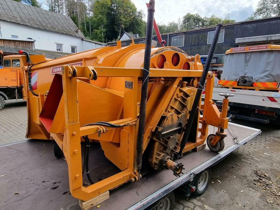 Schmidt Schneefräse Schneeschleuder für Unimog Traktor Beilhack - Sniega pūtējs: foto 2 Schmidt Schneefräse Schneeschleuder für Unimog Traktor Beilhack - Sniega pūtējs: foto 2