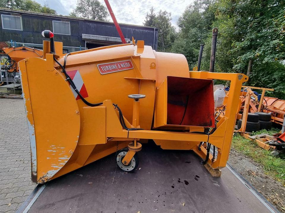 Schmidt Schneefräse Schneeschleuder für Unimog Traktor Beilhack - Sniega pūtējs: foto 3 Schmidt Schneefräse Schneeschleuder für Unimog Traktor Beilhack - Sniega pūtējs: foto 3