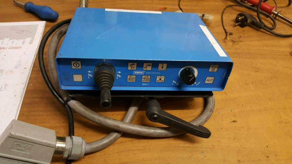 Schneepflugsteuerung Bordcomputer Steuerung Schmidt Schneepflug - Elektroniskais vadības bloks (ECU) - Komunālā/ Specializētā tehnika: foto 1 Schneepflugsteuerung Bordcomputer Steuerung Schmidt Schneepflug - Elektroniskais vadības bloks (ECU) - Komunālā/ Specializētā tehnika: foto 1