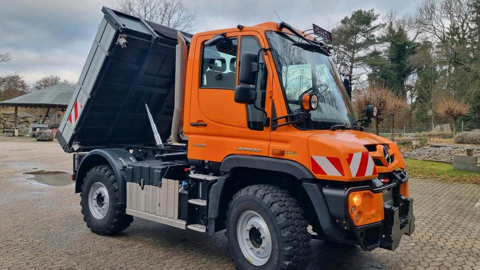 Kravas automašīna pašizgāzējs, Komunālā/ Specializētā tehnika Unimog 318 EAS 662 Std. 12020km Mercedes Benz U318 Kipper U 405 323 423 430 530 427: foto 6