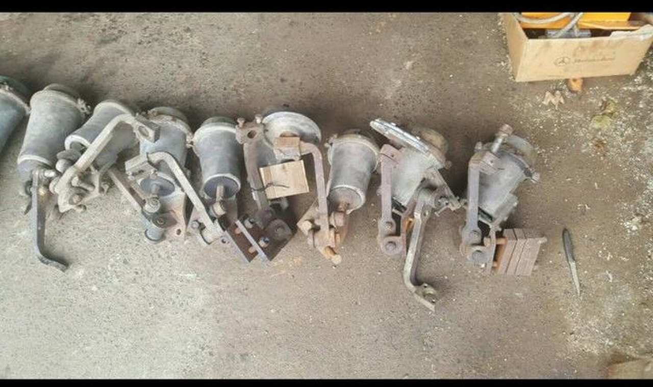 Unterwurfketten Schleuderketten Unimog LKW Winterdienst - Riepas un diski - Komunālā/ Specializētā tehnika: foto 2 Unterwurfketten Schleuderketten Unimog LKW Winterdienst - Riepas un diski - Komunālā/ Specializētā tehnika: foto 2