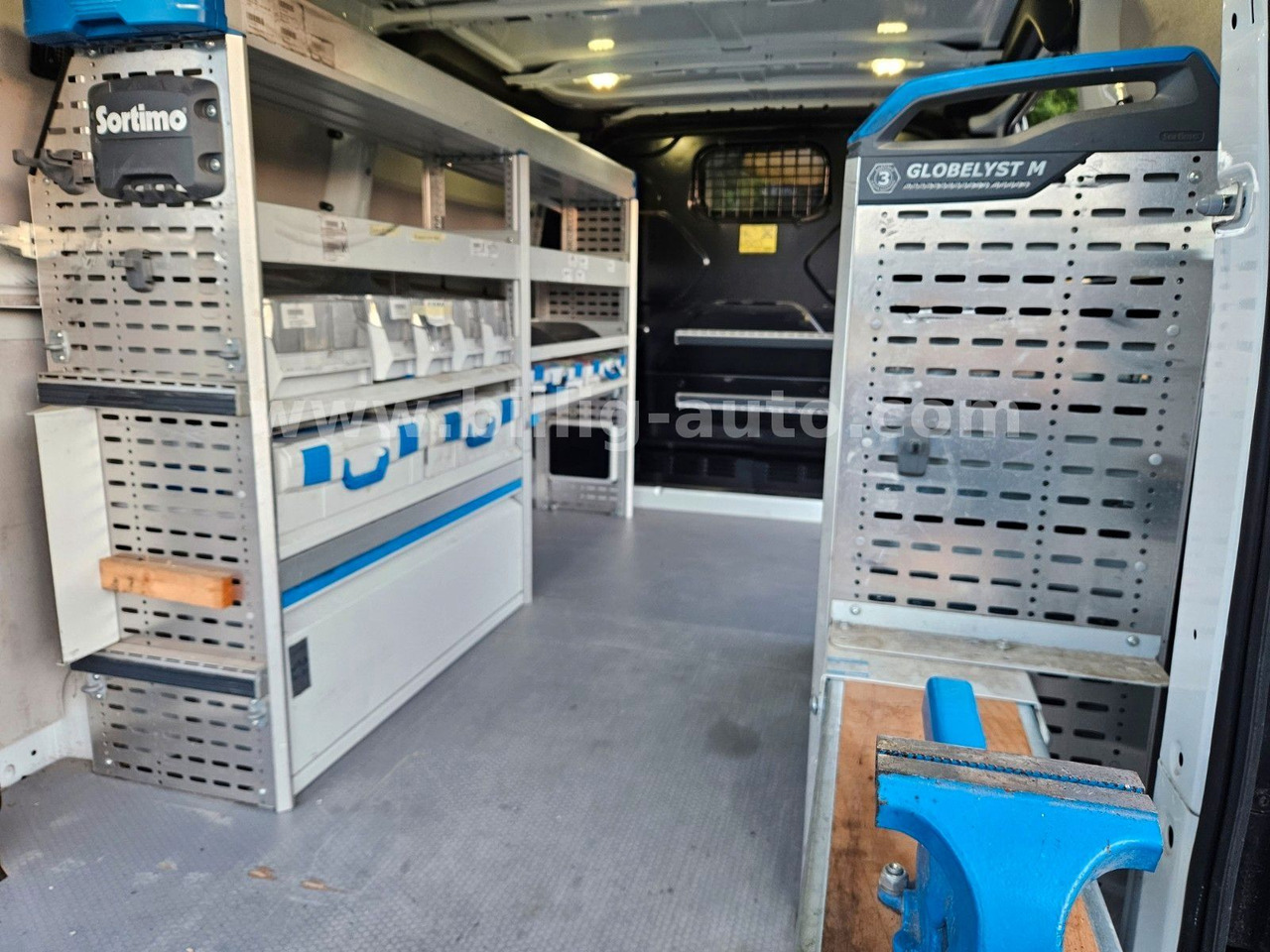 Ford Transit Custom Sortimo Werkstatt Temp - Pasažieru furgons: foto 5 Ford Transit Custom Sortimo Werkstatt Temp - Pasažieru furgons: foto 5