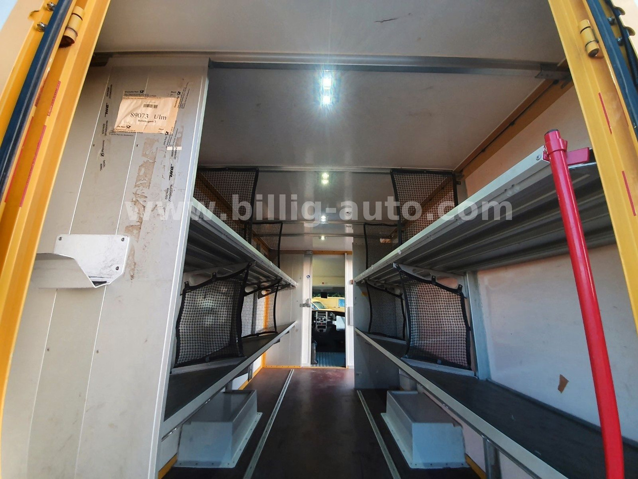 Iveco Daily Koffer Kasten Integralkoffer Automatik - Furgons ar slēgtā virsbūve: foto 4 Iveco Daily Koffer Kasten Integralkoffer Automatik - Furgons ar slēgtā virsbūve: foto 4