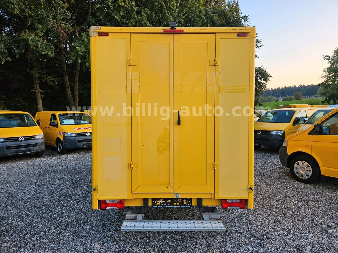 Iveco Daily Koffer Kasten Integralkoffer Automatik - Furgons ar slēgtā virsbūve: foto 4 Iveco Daily Koffer Kasten Integralkoffer Automatik - Furgons ar slēgtā virsbūve: foto 4
