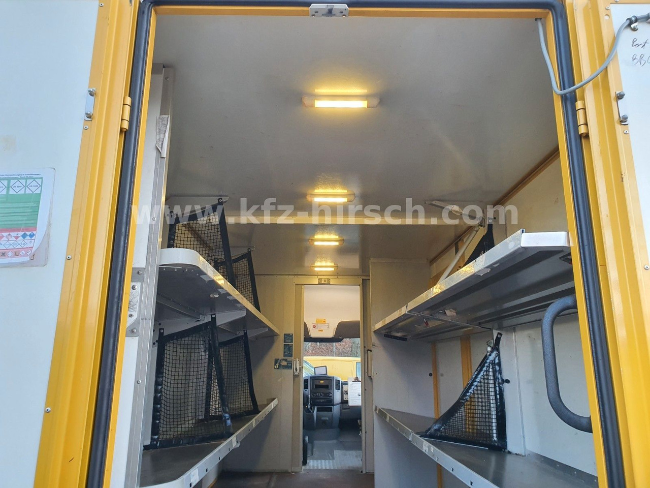 Pasažieru furgons Mercedes-Benz Sprinter Koffer Integralkoffer Transporter Maxi: foto 9 Pasažieru furgons Mercedes-Benz Sprinter Koffer Integralkoffer Transporter Maxi: foto 9