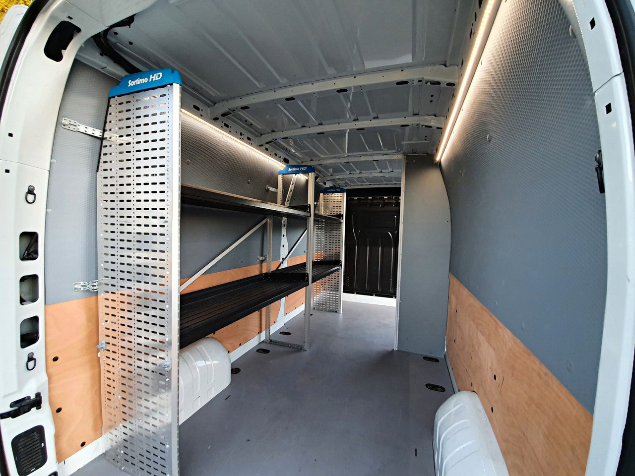 Renault Master EURO 6 *Klima*EU6*Bluetooth*Kamera*MAXI - Kravas mikroautobuss: foto 4 Renault Master EURO 6 *Klima*EU6*Bluetooth*Kamera*MAXI - Kravas mikroautobuss: foto 4