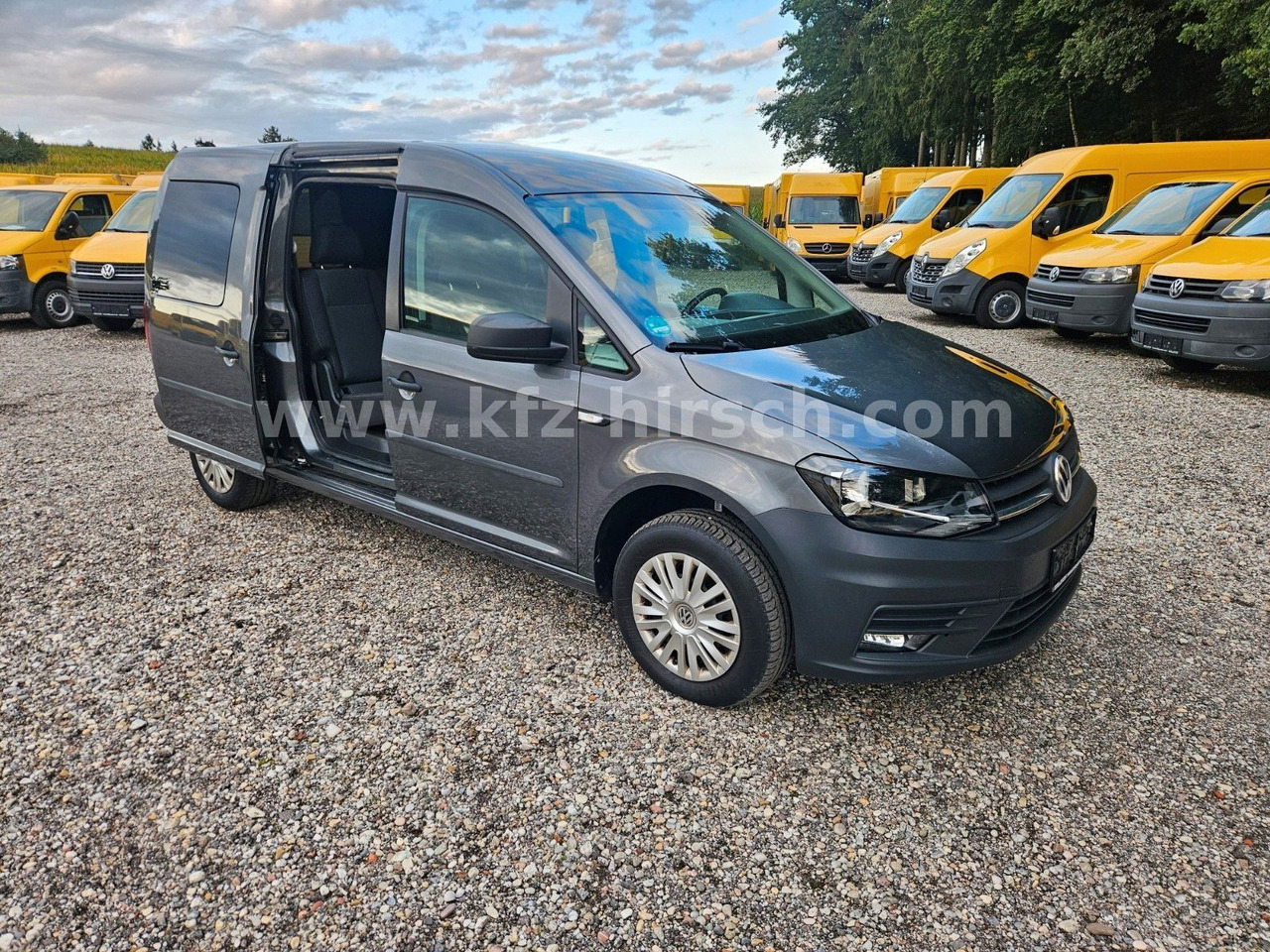 Volkswagen Caddy Maxi Conceptline|Temp|Sitzhzg|NAVI|2xS-Tür - Universālis: foto 1 Volkswagen Caddy Maxi Conceptline|Temp|Sitzhzg|NAVI|2xS-Tür - Universālis: foto 1