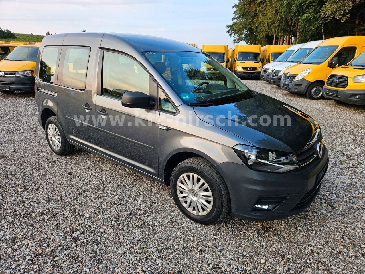 Volkswagen Caddy Temp*Sitzhzg*Navi*Blueth*2xSchiebetüre*1Hd - Pasažieru furgons: foto 1 Volkswagen Caddy Temp*Sitzhzg*Navi*Blueth*2xSchiebetüre*1Hd - Pasažieru furgons: foto 1