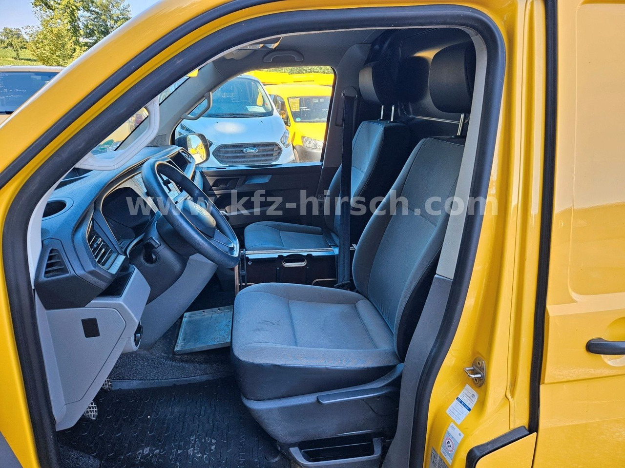 Volkswagen Transporter T6.1 |2xSchiebetüre|Cam|Blu - Mazs furgons: foto 5 Volkswagen Transporter T6.1 |2xSchiebetüre|Cam|Blu - Mazs furgons: foto 5