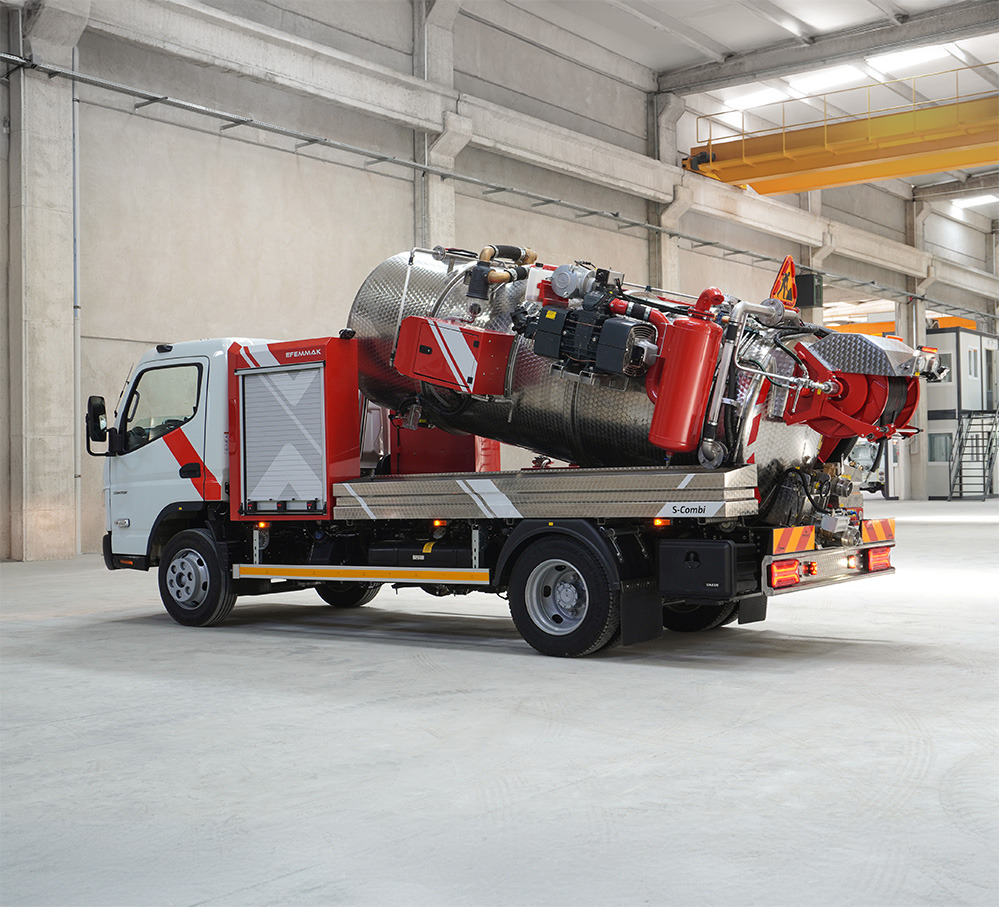 Jaunā Asenizācijas mašīna pārvadāšana dzērienu EFEMMAK S-Combi Combined Sewer Jetting And Vacuum Vehicle: foto 8