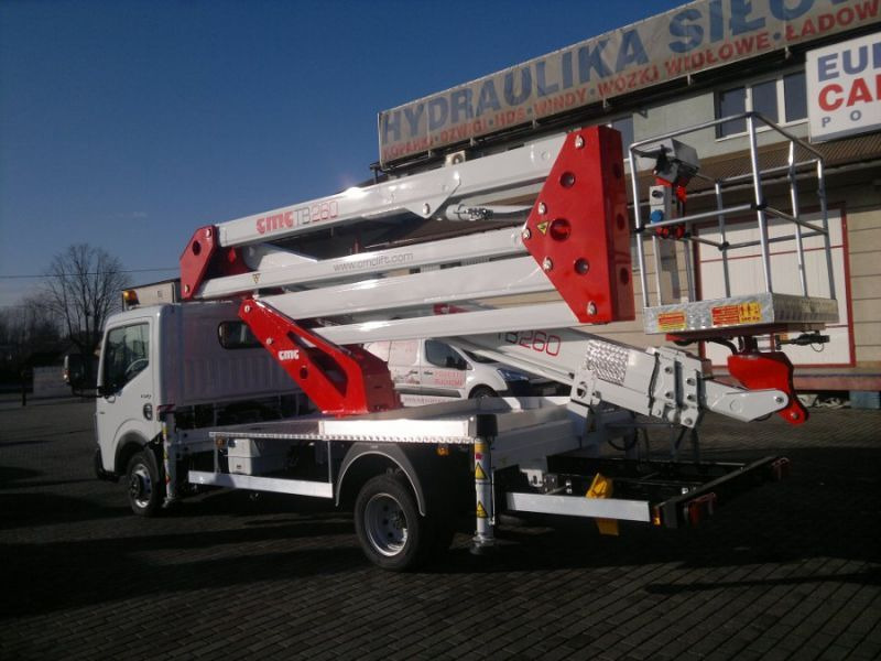 CMC TB260 26m zamontowany na Nissan Cabstar - Autopacēlājs: foto 4 CMC TB260 26m zamontowany na Nissan Cabstar - Autopacēlājs: foto 4