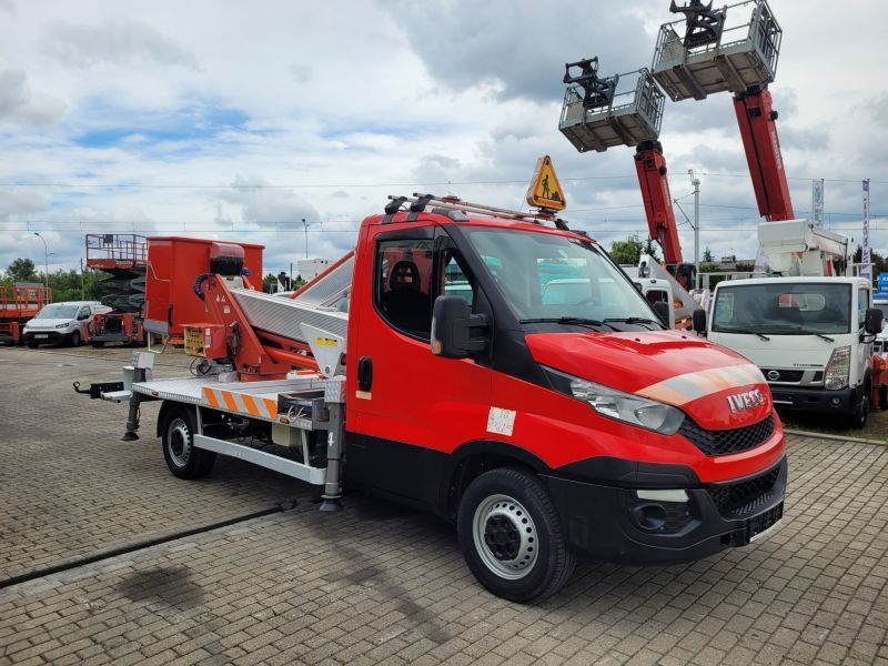 Iveco Daily 35S11 podnośnik koszowy 20 m Multitel MX200 bucket truck boom lift - Autopacēlājs: foto 3 Iveco Daily 35S11 podnośnik koszowy 20 m Multitel MX200 bucket truck boom lift - Autopacēlājs: foto 3