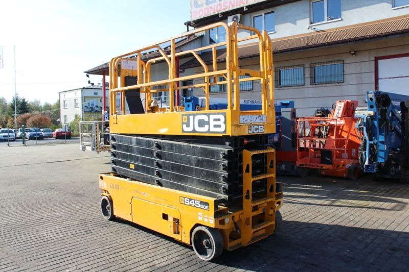 JCB podnośnik nożycowy elektryczny 16 m JCB S4550E - Šķērveida pacēlājs: foto 5 JCB podnośnik nożycowy elektryczny 16 m JCB S4550E - Šķērveida pacēlājs: foto 5