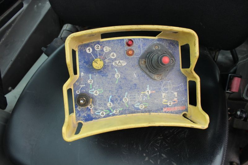 Ładowarka 4x4 obrotowa teleskopowa Manitou MRT 1840 Easy Turbo - Teleskopiskais iekrāvējs: foto 5 Ładowarka 4x4 obrotowa teleskopowa Manitou MRT 1840 Easy Turbo - Teleskopiskais iekrāvējs: foto 5