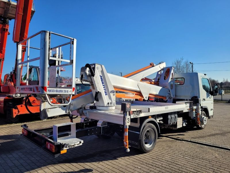 Mitsubishi Canter Fuso 3C13 podnośnik koszowy 20 m Multitel MXE200 bucket truck boom lift - Autopacēlājs: foto 4 Mitsubishi Canter Fuso 3C13 podnośnik koszowy 20 m Multitel MXE200 bucket truck boom lift - Autopacēlājs: foto 4