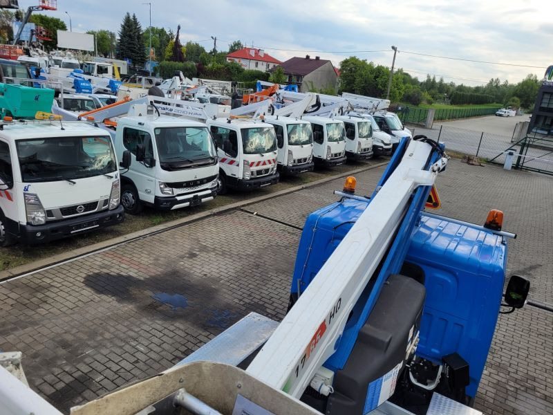 Autopacēlājs Nissan Nissan Cabstar NT400 podnośnik koszowy 17 m Comet 17/2/7 (8,5) HQ: foto 6 Autopacēlājs Nissan Nissan Cabstar NT400 podnośnik koszowy 17 m Comet 17/2/7 (8,5) HQ: foto 6