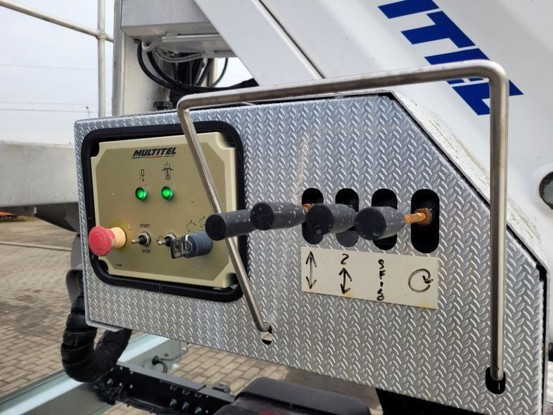 Autopacēlājs Nissan Nissan Cabstar NT400 podnośnik koszowy 20 m Multitel HX195: foto 18