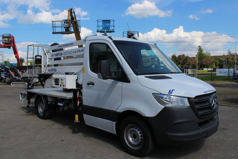 Oil&Steel Snake 2010 H Plus 20 m zamontowany na Mercedes-Benz Sprinter - Autopacēlājs: foto 2 Oil&Steel Snake 2010 H Plus 20 m zamontowany na Mercedes-Benz Sprinter - Autopacēlājs: foto 2