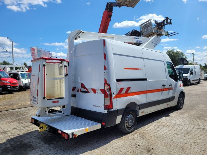 Renault Master podnośnik koszowy 12 m France Elevateur 121 FT - Autopacēlājs: foto 3 Renault Master podnośnik koszowy 12 m France Elevateur 121 FT - Autopacēlājs: foto 3