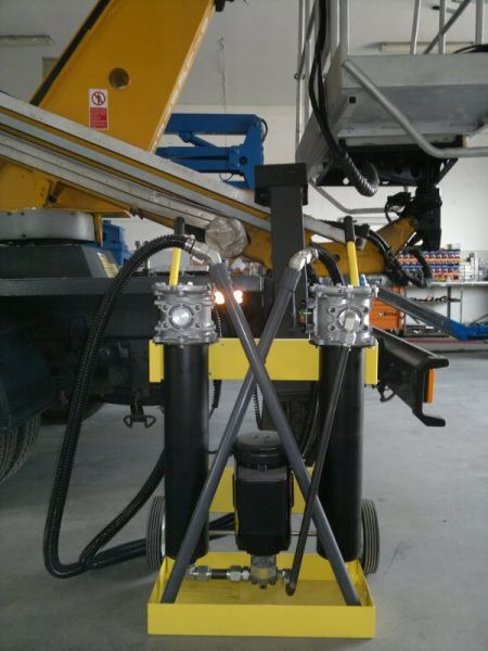 Filtry olejowe, powietrzne, paliwowe, hydrauliczne - Rezerves daļa - Pacēlājs: foto 2 Filtry olejowe, powietrzne, paliwowe, hydrauliczne - Rezerves daļa - Pacēlājs: foto 2