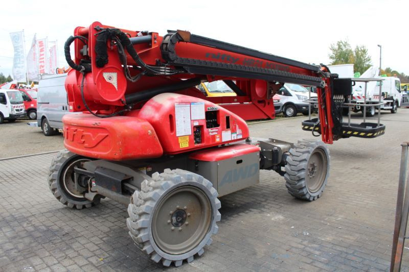 Podnośnik koszowy przegubowo teleskopowy 21 m Niftylift HR21 HYBRID - Izlices pacēlājs: foto 3 Podnośnik koszowy przegubowo teleskopowy 21 m Niftylift HR21 HYBRID - Izlices pacēlājs: foto 3