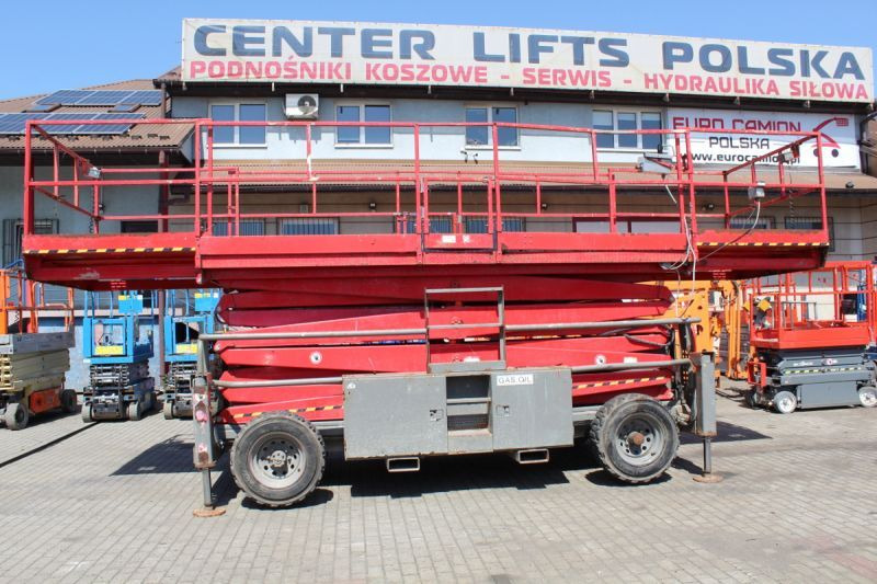 Podnośnik nożycowy 4x4 spalinowy 17 m Skyjack SJ9250 - Šķērveida pacēlājs: foto 5 Podnośnik nożycowy 4x4 spalinowy 17 m Skyjack SJ9250 - Šķērveida pacēlājs: foto 5