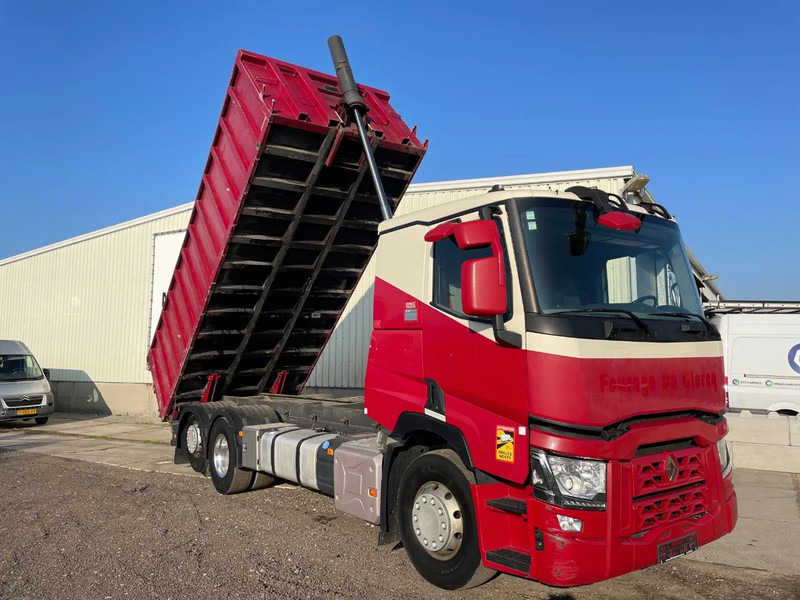 Renault T / 6x2 VOLLEDIG LUCHTGEVEERD / ALU VELGEN / HANDGESCHAKELD / LOW KM / ALU KIPPER 22.5 M3 - Kravas automašīna pašizgāzējs: foto 1 Renault T / 6x2 VOLLEDIG LUCHTGEVEERD / ALU VELGEN / HANDGESCHAKELD / LOW KM / ALU KIPPER 22.5 M3 - Kravas automašīna pašizgāzējs: foto 1