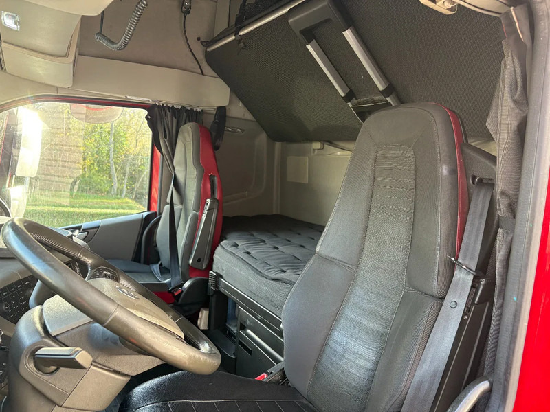 Vilcējs Volvo FH 460 / 4x2 PTO / APK - TUV oktober 2026 /: foto 10