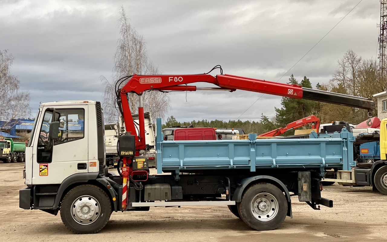 IVECO EUROCARGO - Kravas auto ar manipulatoru: foto 4 IVECO EUROCARGO - Kravas auto ar manipulatoru: foto 4