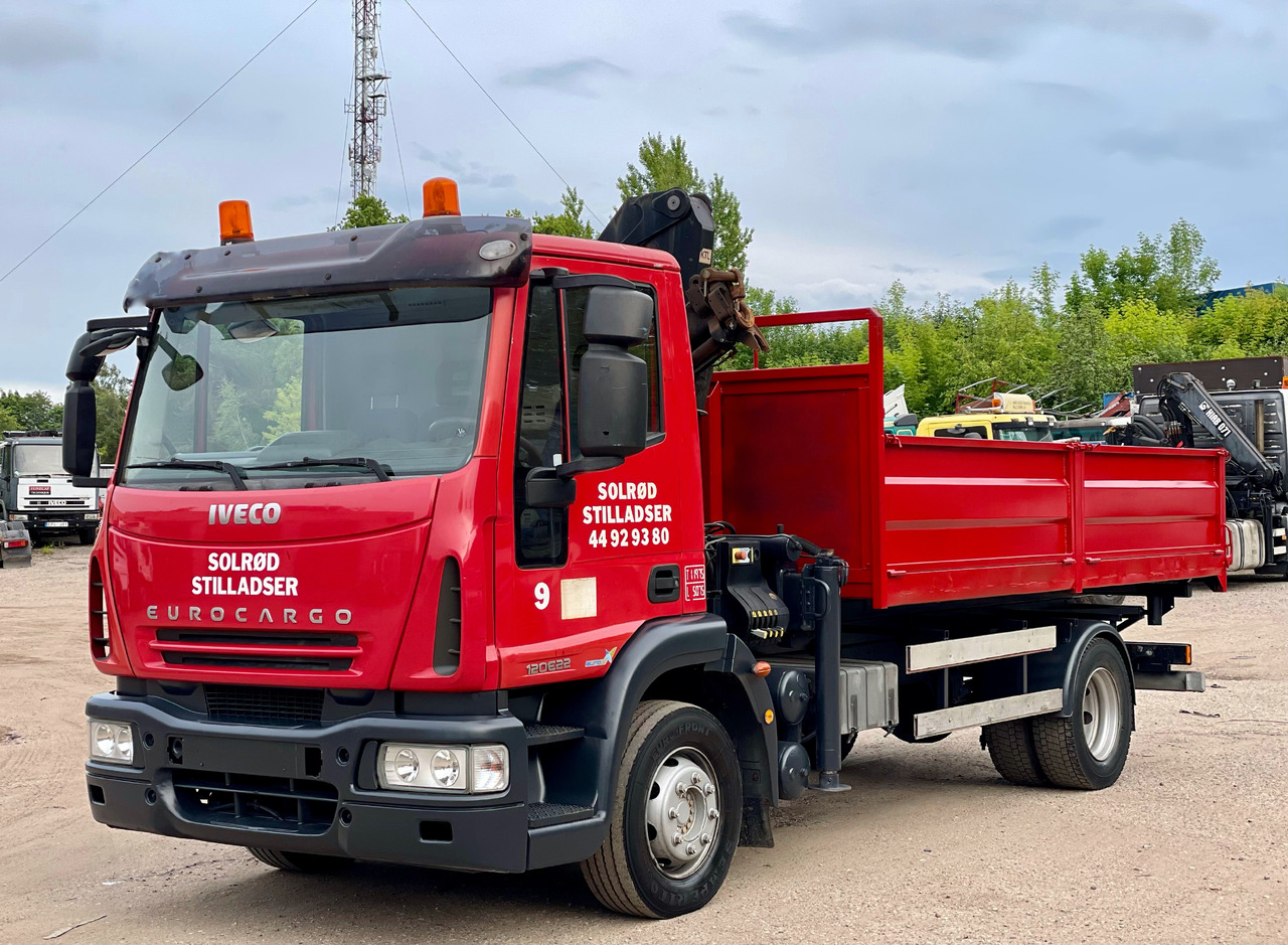 IVECO EUROCARGO - Kravas auto ar manipulatoru: foto 5 IVECO EUROCARGO - Kravas auto ar manipulatoru: foto 5