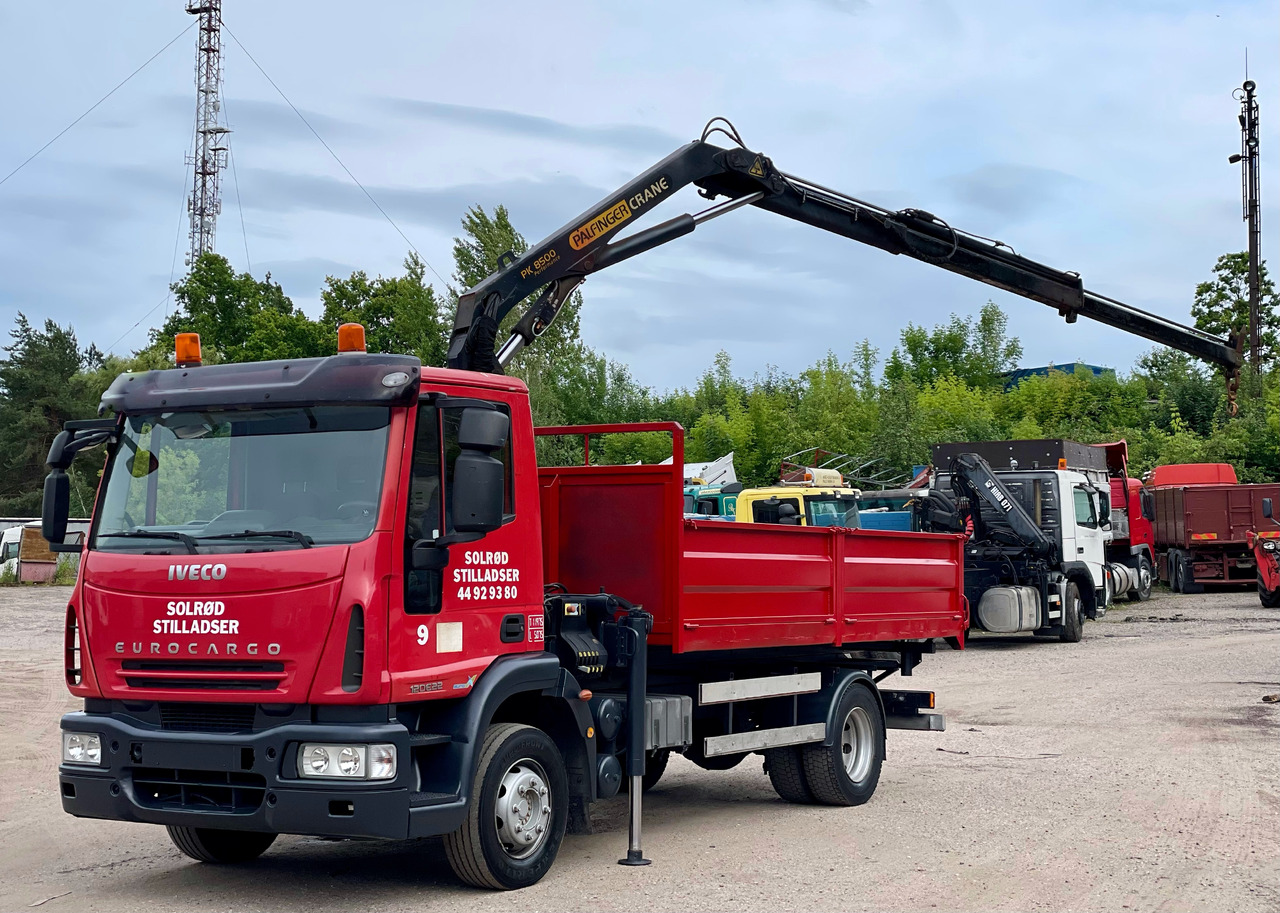 IVECO EUROCARGO - Kravas auto ar manipulatoru: foto 3 IVECO EUROCARGO - Kravas auto ar manipulatoru: foto 3