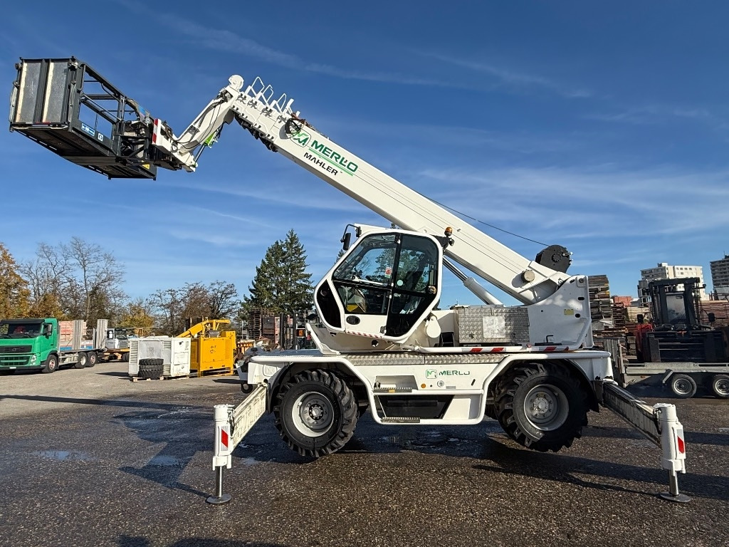 Merlo Roto 40.25 MCSS - Teleskopiskais iekrāvējs: foto 2 Merlo Roto 40.25 MCSS - Teleskopiskais iekrāvējs: foto 2