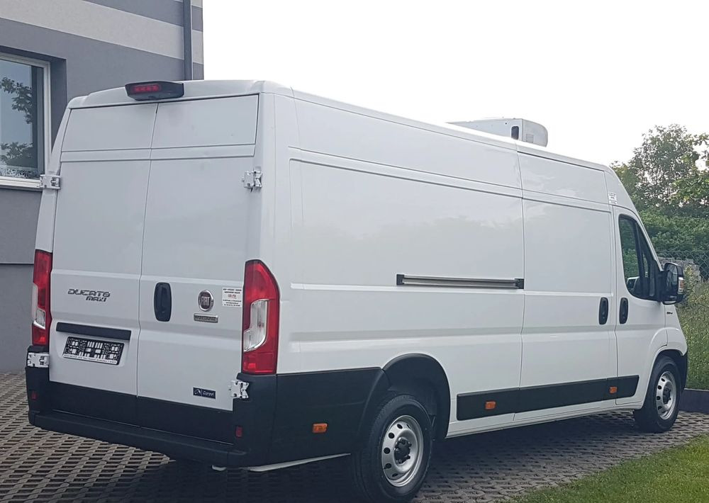 Fiat DUCATO L4H2 CHŁODNIA AGREGAT IZOTERMA MAX DŁUGI WYSOKI ZANOTTI Z250S-D FUNKCJA GRZANIA KLIMA - Komercauto refrižerators: foto 4 Fiat DUCATO L4H2 CHŁODNIA AGREGAT IZOTERMA MAX DŁUGI WYSOKI ZANOTTI Z250S-D FUNKCJA GRZANIA KLIMA - Komercauto refrižerators: foto 4