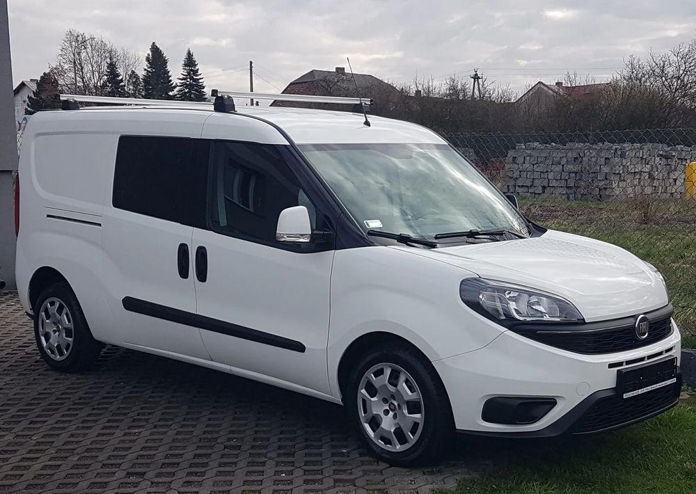 Fiat Doblo 1.6 Multijet 16V Easy - Vieglā automašīna: foto 1 Fiat Doblo 1.6 Multijet 16V Easy - Vieglā automašīna: foto 1