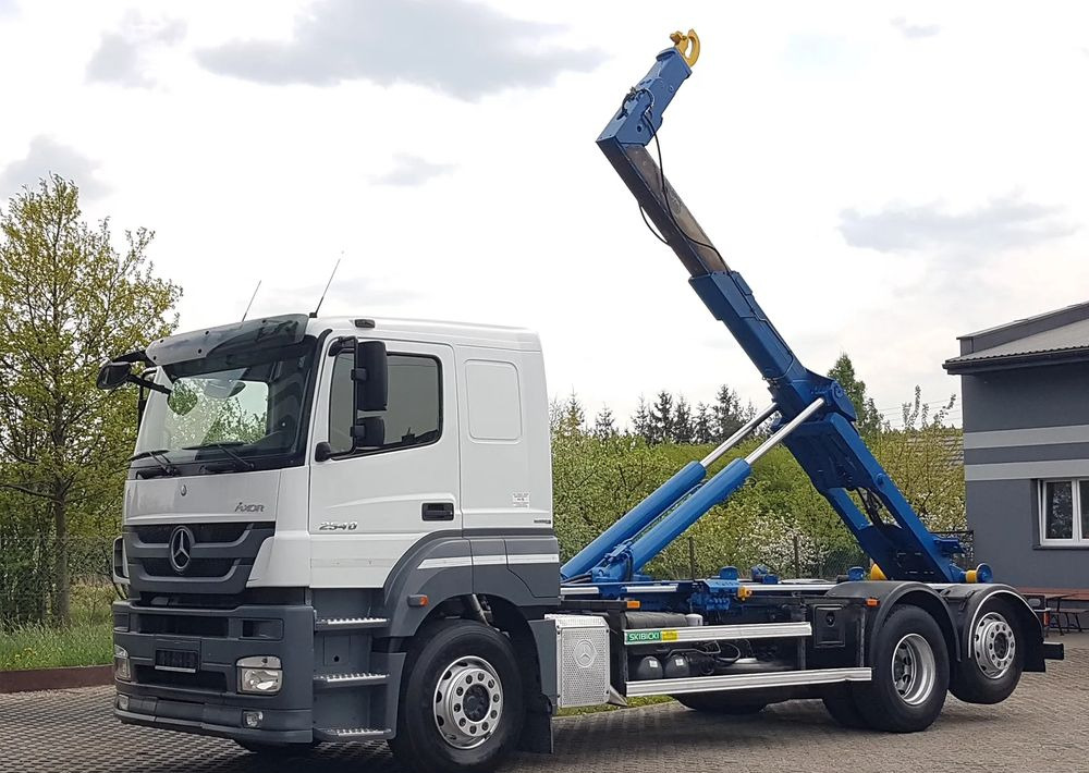 Mercedes-Benz AXOR ACTROS 2540 HAKOWIEC 3 OSIE - Pacēlājs ar āķi: foto 2 Mercedes-Benz AXOR ACTROS 2540 HAKOWIEC 3 OSIE - Pacēlājs ar āķi: foto 2