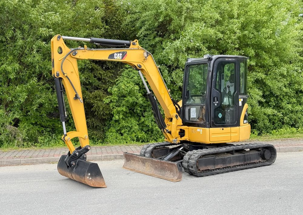 Caterpillar Minikoparka * CAT 305.5 CR * Sprowadzona ! * Bardzo Dobry Stan * Minikoparka - Kāpurķēžu ekskavators: foto 1 Caterpillar Minikoparka * CAT 305.5 CR * Sprowadzona ! * Bardzo Dobry Stan * Minikoparka - Kāpurķēžu ekskavators: foto 1