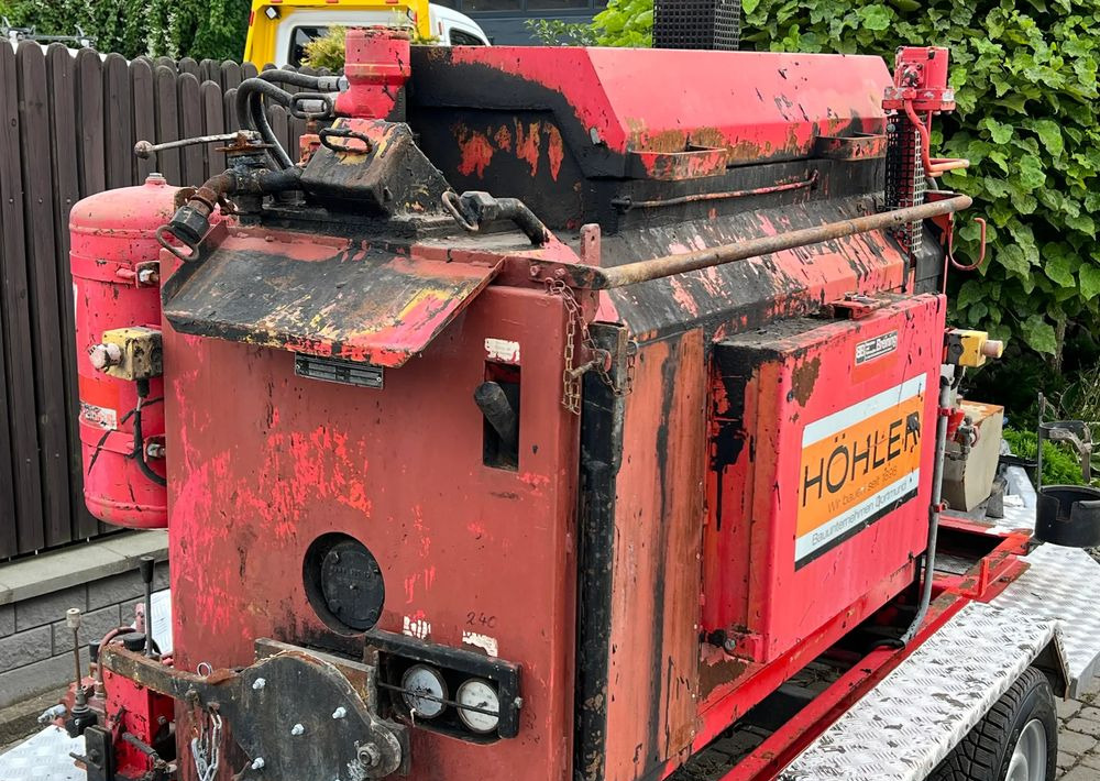 Caterpillar Remonter Drogowy Recykler Samojezdny BREINING Sprowadzony Bardzo Dobry Stan - Veltnis: foto 4 Caterpillar Remonter Drogowy Recykler Samojezdny BREINING Sprowadzony Bardzo Dobry Stan - Veltnis: foto 4