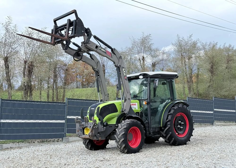 Claas * Ciągnik Traktor CLAAS 240 F NEXOS * 4x4 * Sadowniczy * Tur MX F304 * TUZ * Wałek WOM - Traktors: foto 2 Claas * Ciągnik Traktor CLAAS 240 F NEXOS * 4x4 * Sadowniczy * Tur MX F304 * TUZ * Wałek WOM - Traktors: foto 2
