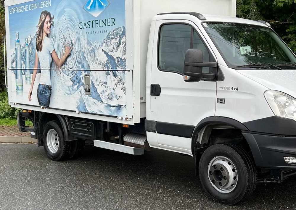 Iveco * IVECO 70C17 * Allrad *4x4* Stan Perfekcyjny * Sprowadzony ( Kamper Kiper Wywrotka ) - Kravas automašīna ar slēgto virsbūvi: foto 4 Iveco * IVECO 70C17 * Allrad *4x4* Stan Perfekcyjny * Sprowadzony ( Kamper Kiper Wywrotka ) - Kravas automašīna ar slēgto virsbūvi: foto 4