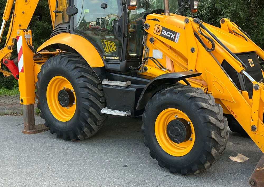JCB * 3CX * JCB CONTRACTOR * Koparko Ładowarka Bardzo Dobry Stan - Ekskavators-iekrāvējs: foto 3 JCB * 3CX * JCB CONTRACTOR * Koparko Ładowarka Bardzo Dobry Stan - Ekskavators-iekrāvējs: foto 3