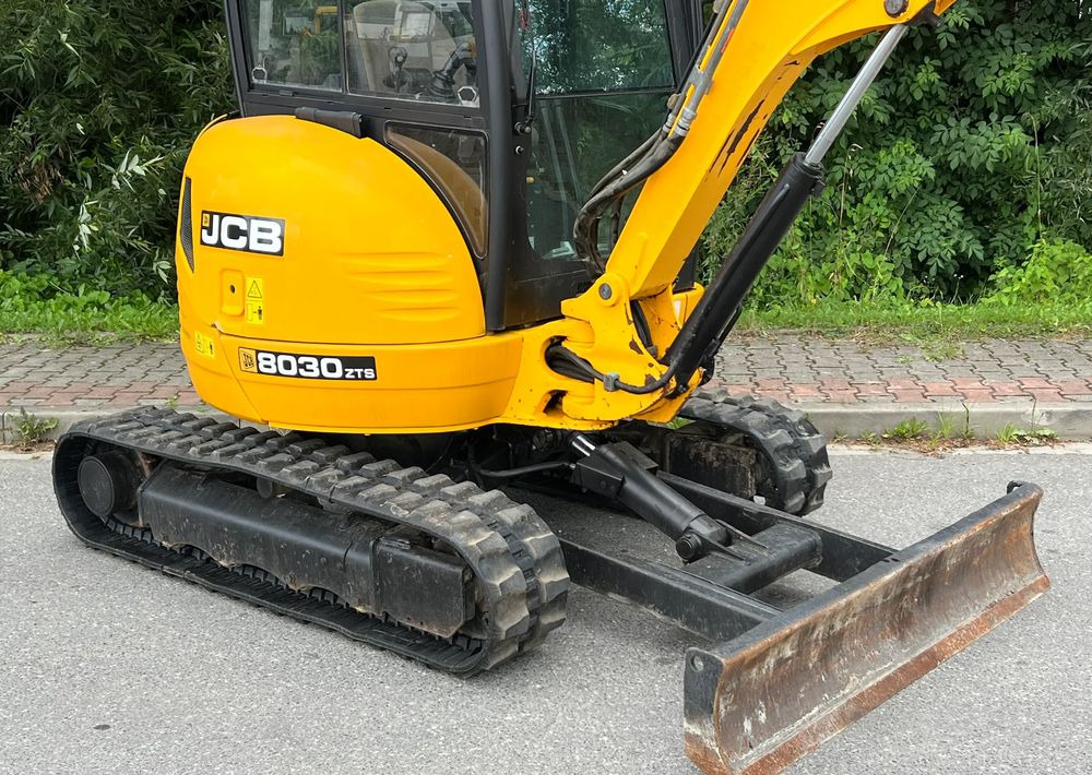 JCB * JCB 8030 *Sprowadzona* MINIKOPARKA Stan IDEALNY - Mini-ekskavators: foto 5 JCB * JCB 8030 *Sprowadzona* MINIKOPARKA Stan IDEALNY - Mini-ekskavators: foto 5