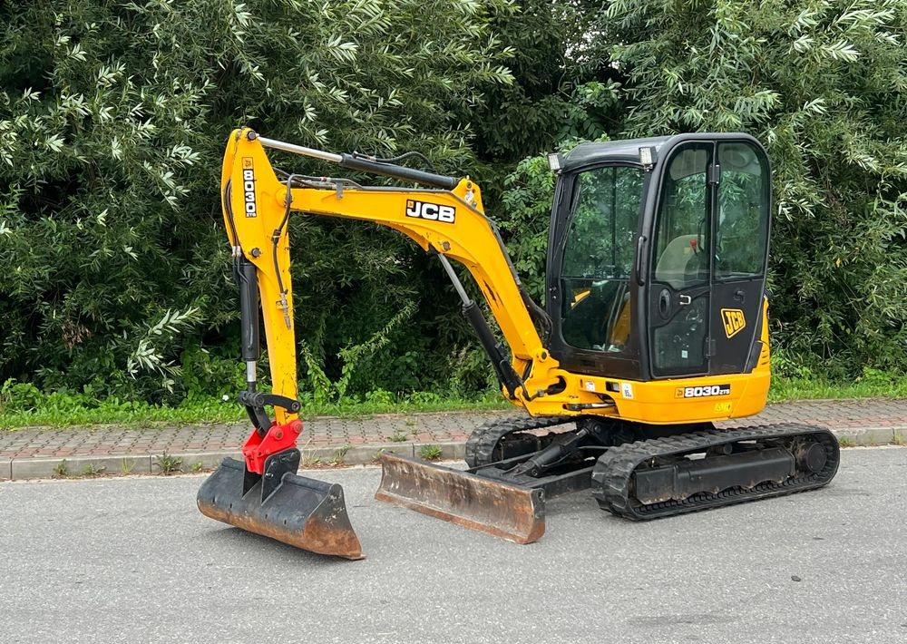 JCB * JCB 8030 *Sprowadzona* MINIKOPARKA Stan IDEALNY - Mini-ekskavators: foto 1 JCB * JCB 8030 *Sprowadzona* MINIKOPARKA Stan IDEALNY - Mini-ekskavators: foto 1