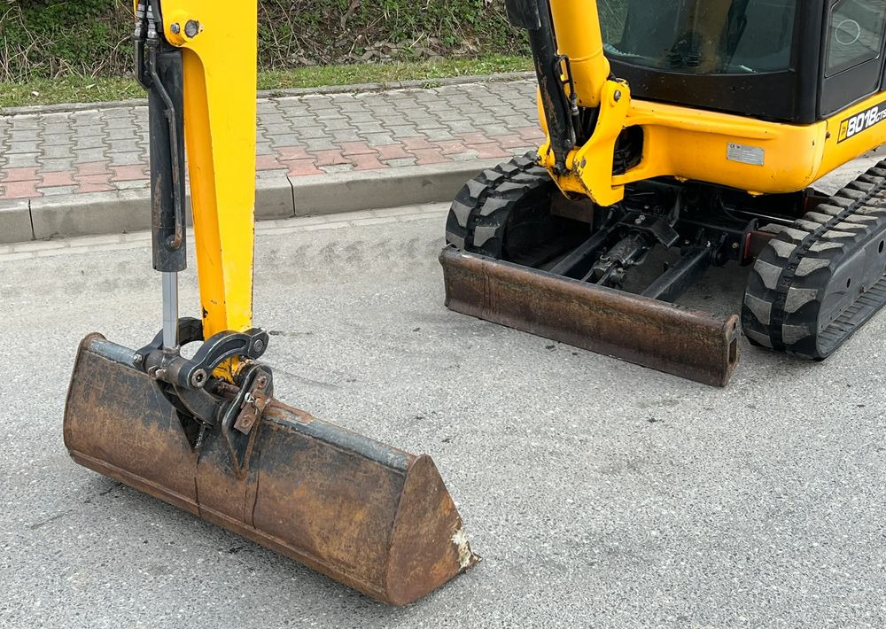 JCB MINIKOPARKA JCB 8018 3 Łyżki Stan IDEALNY - Mini-ekskavators: foto 4 JCB MINIKOPARKA JCB 8018 3 Łyżki Stan IDEALNY - Mini-ekskavators: foto 4